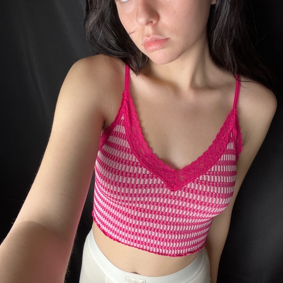 Pink tank top! - Picture 2 of 4